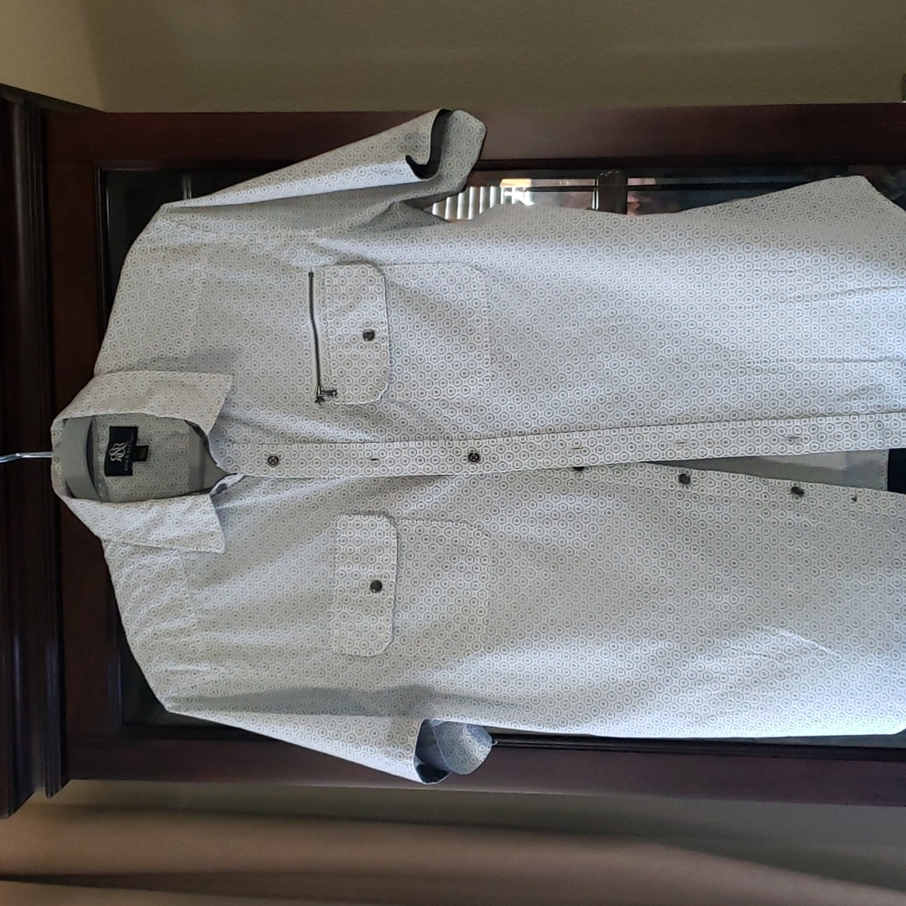 Men's Rock & Republic button up Shirt in Size L
